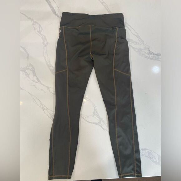 Fabletics Drawstring Mid-rise Ultracool Shine Leggings in Olive Green Size M - Picture 4 of 7